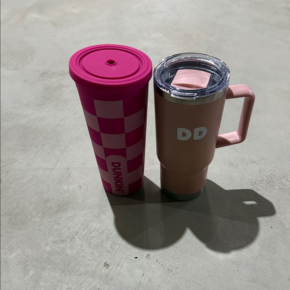 7 set Dunkin Tumblers Bundle